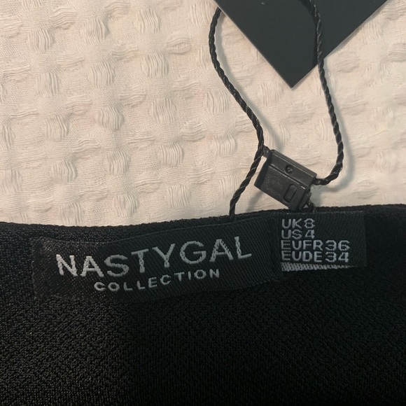 Nasty Gal “How Flare You” Black Crop Top NWT - Picture 4 of 5